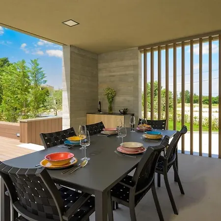 21 By Istrialux Orbanići