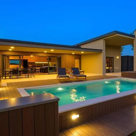 21 By Istrialux * Orbanići